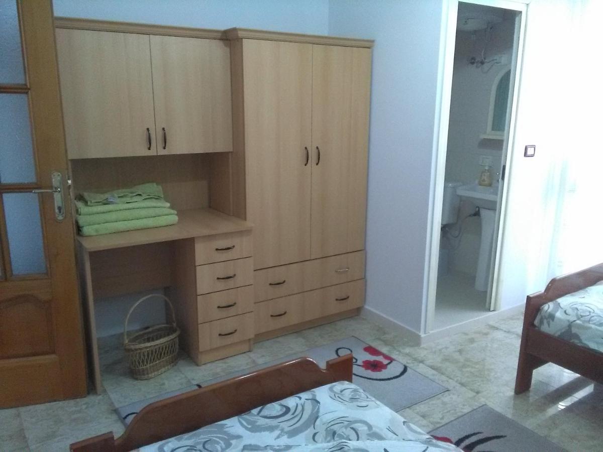 דורס Vila Sula Guesthouse מראה חיצוני תמונה
