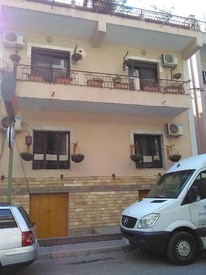 דורס Vila Sula Guesthouse מראה חיצוני תמונה